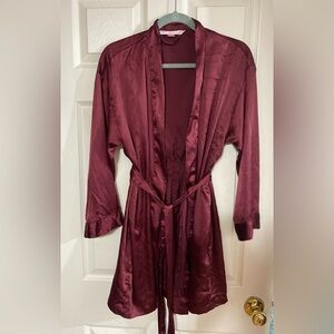 Victoria’s Secret Burgundy Satin Robe Tie Waist Sleepwear Lounge lingerie